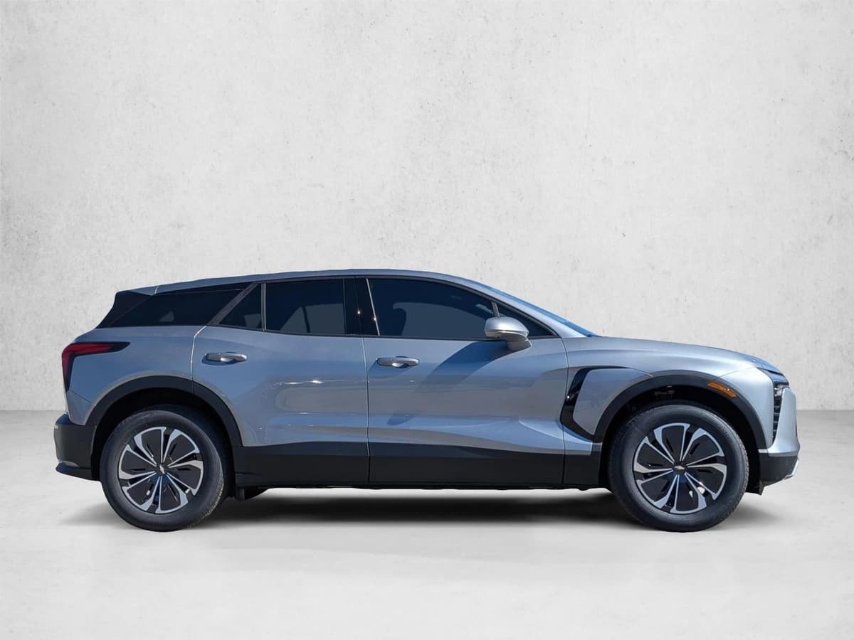 2026 Chevrolet Blazer EV - Image 4