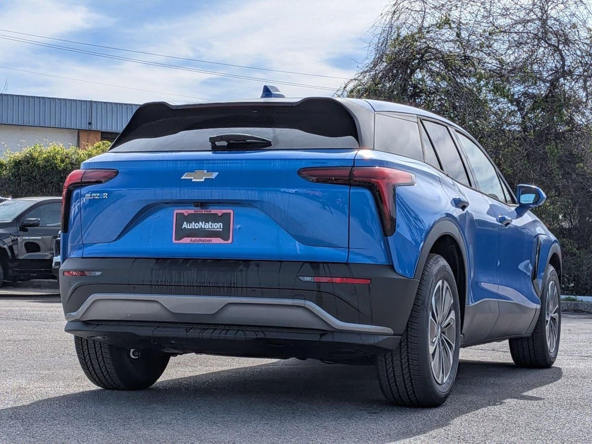 2026 Chevrolet Blazer EV - Image 5