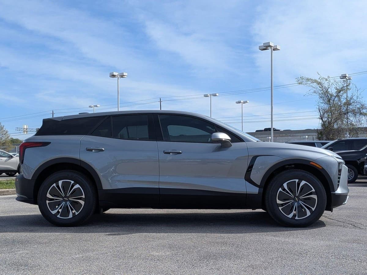 2026 Chevrolet Blazer EV - Image 4