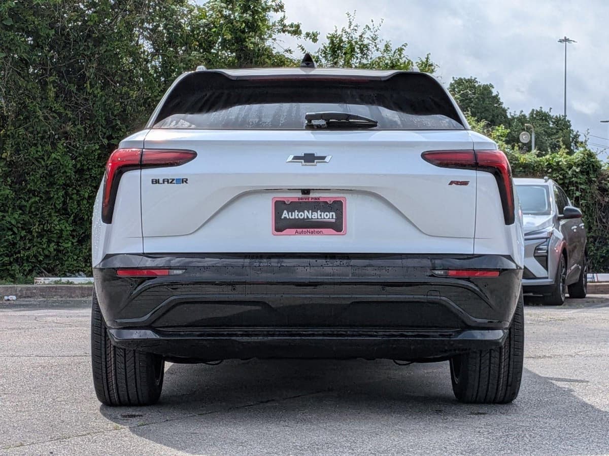 2026 Chevrolet Blazer EV - Image 6