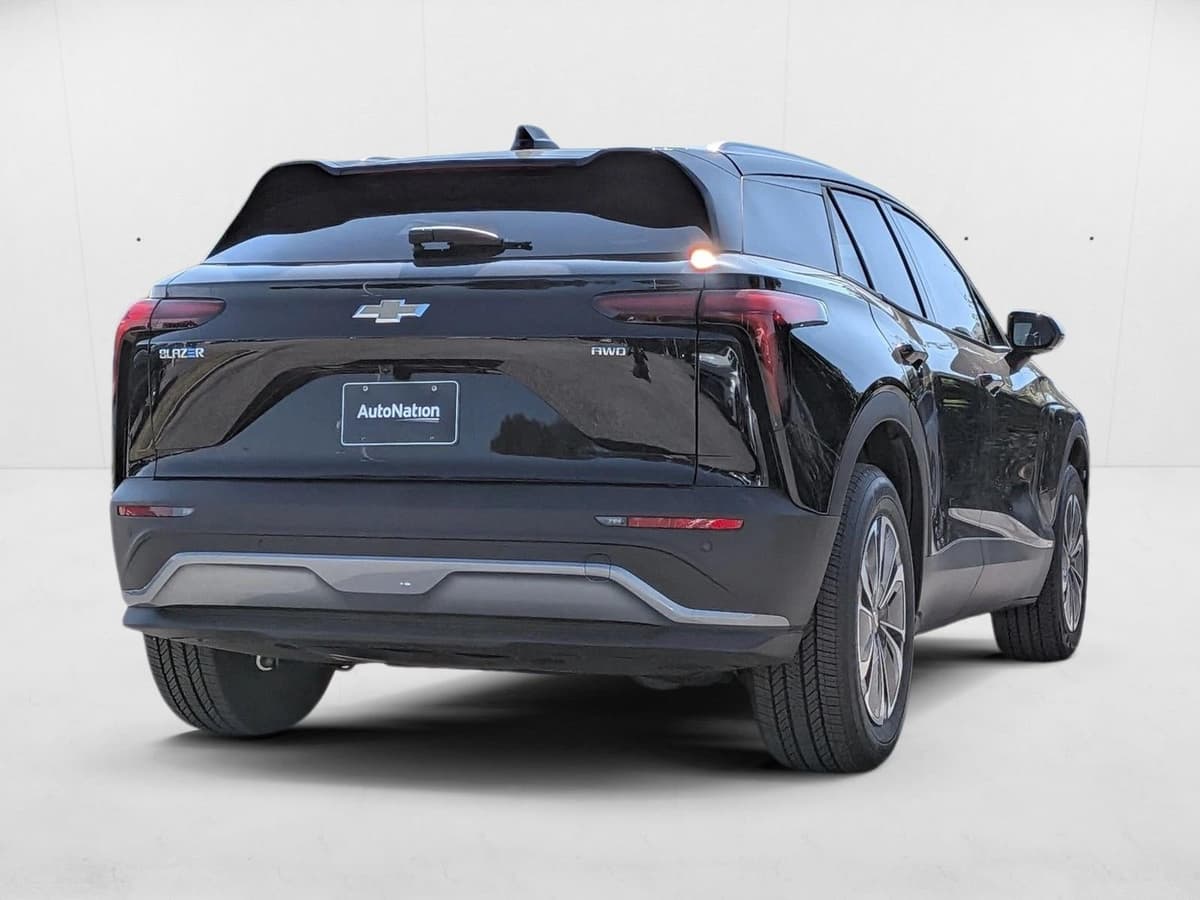 2025 Chevrolet Blazer EV - Image 5