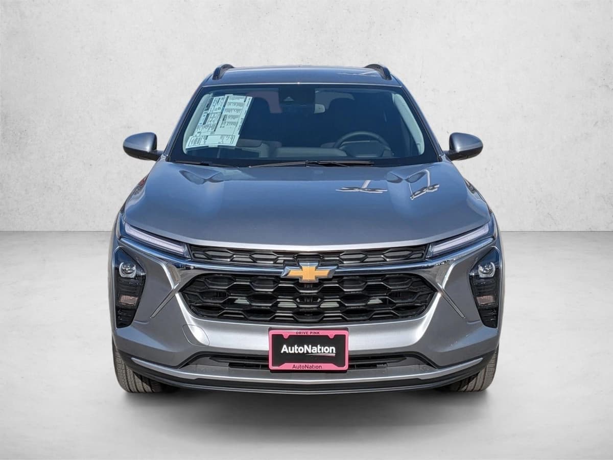 2026 Chevrolet Trax - Image 2