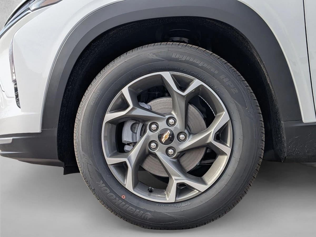 2026 Chevrolet Trax - Image 18