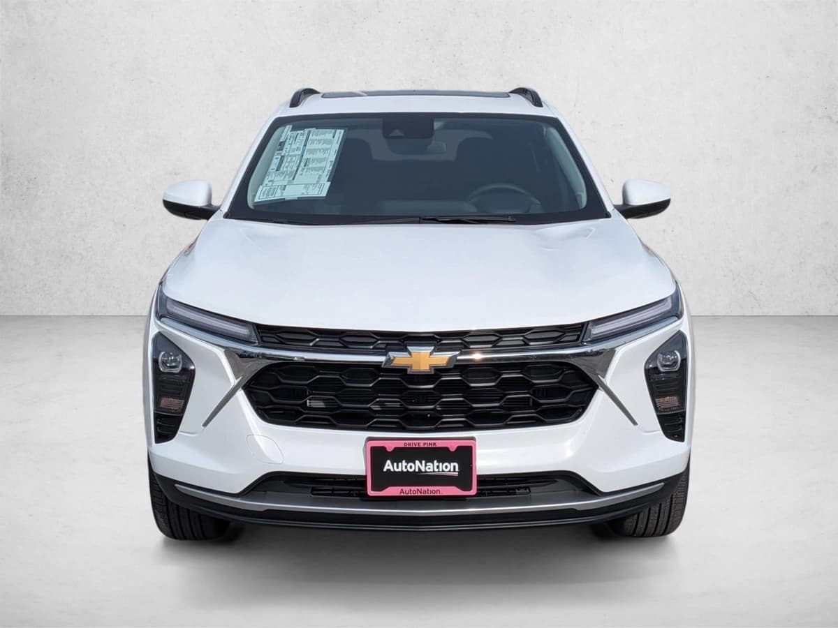 2026 Chevrolet Trax - Image 2