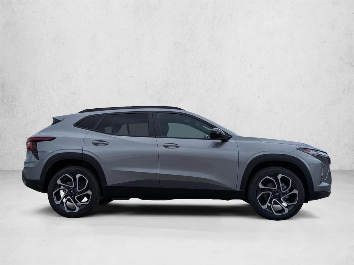 2026 Chevrolet Trax - Image 4