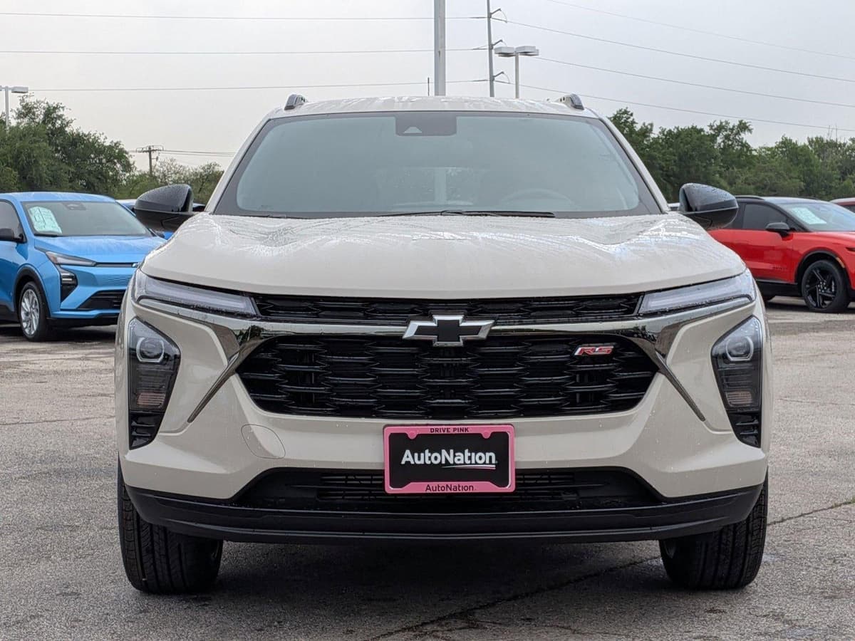 2026 Chevrolet Trax - Image 2