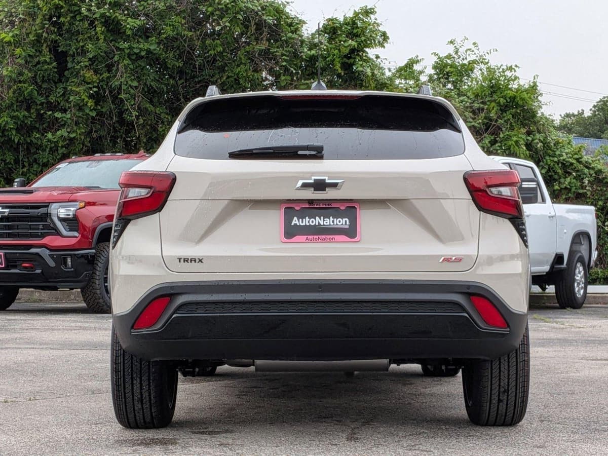 2026 Chevrolet Trax - Image 6
