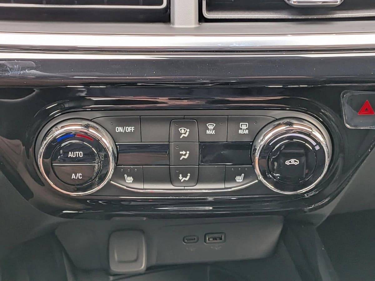 2026 Chevrolet Trax - Image 11