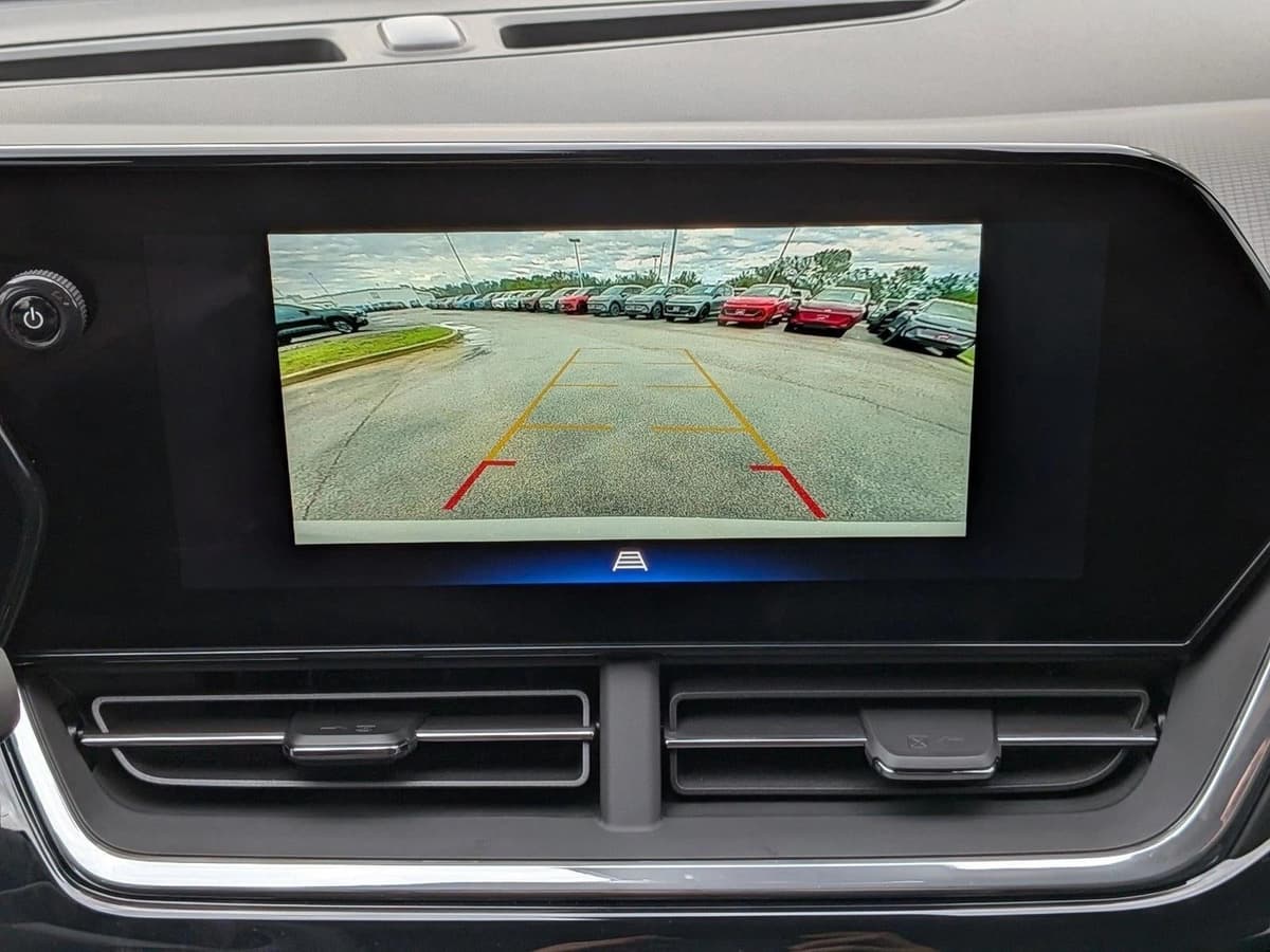 2026 Chevrolet Trax - Image 12