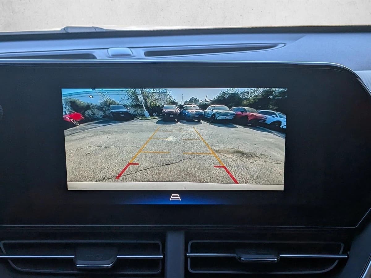 2026 Chevrolet Trax - Image 11