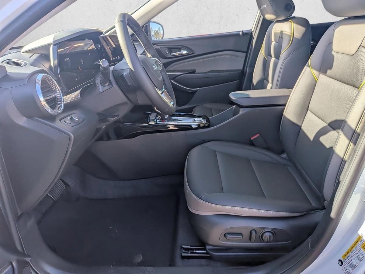 2026 Chevrolet Trax - Image 15
