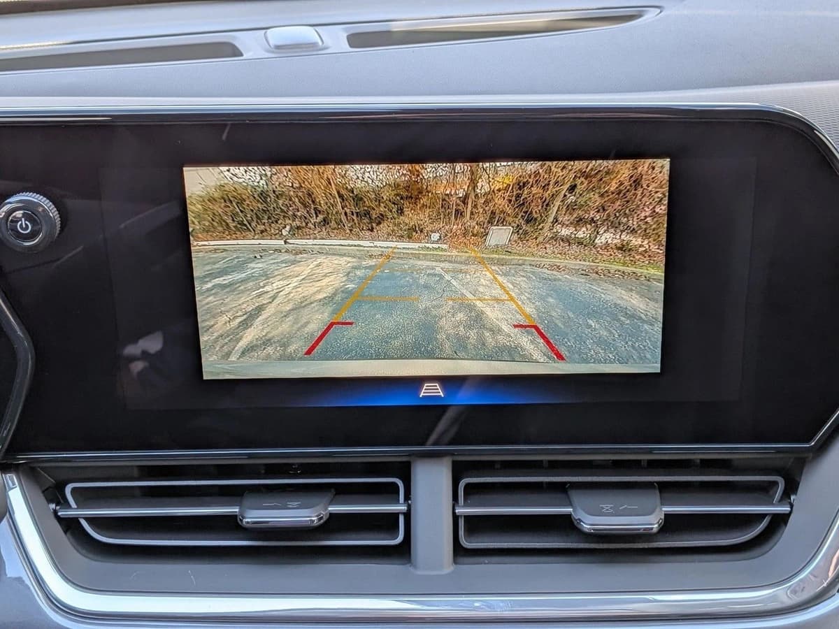 2026 Chevrolet Trax - Image 12