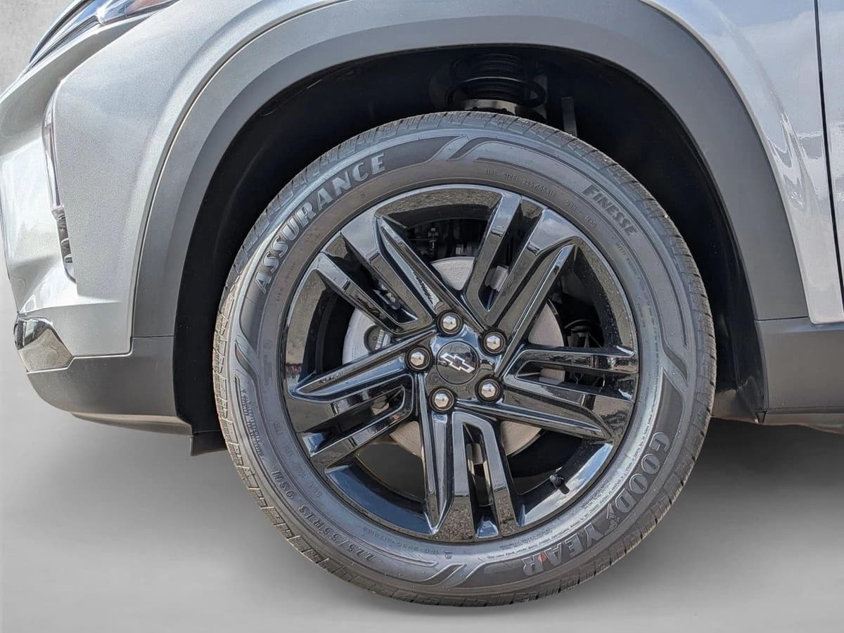 2026 Chevrolet Trax - Image 18