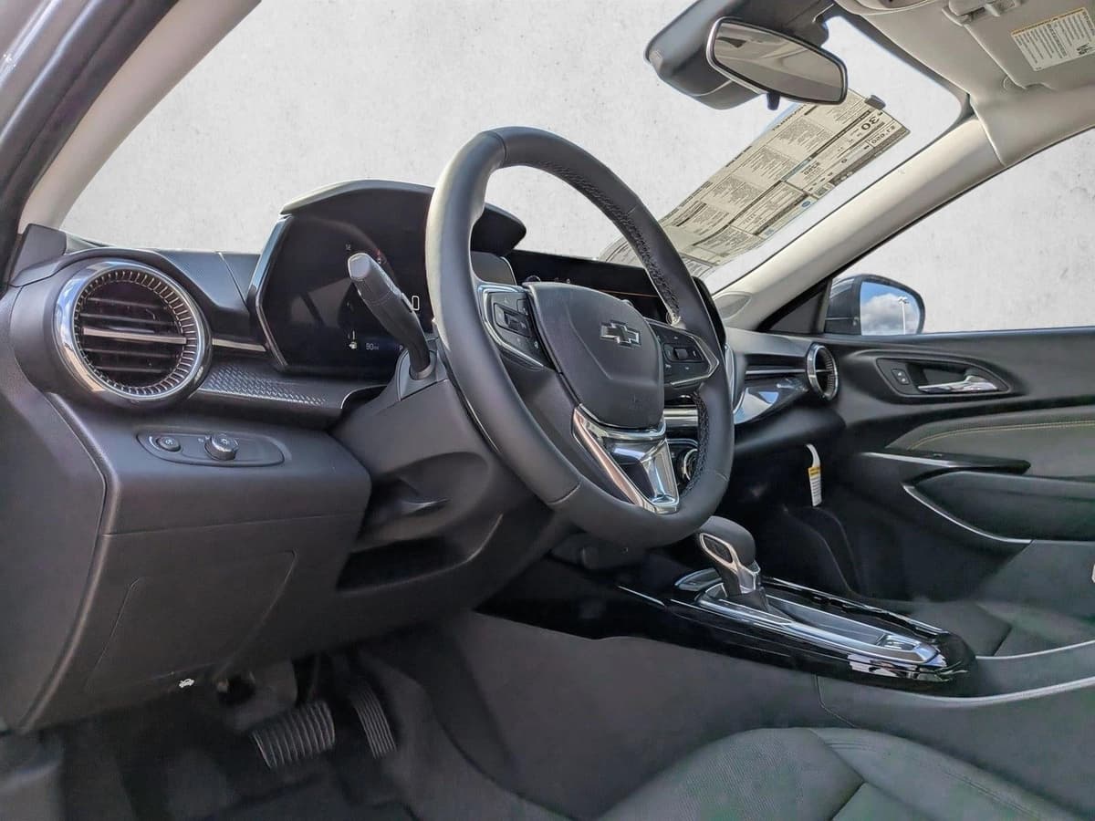 2026 Chevrolet Trax - Image 9