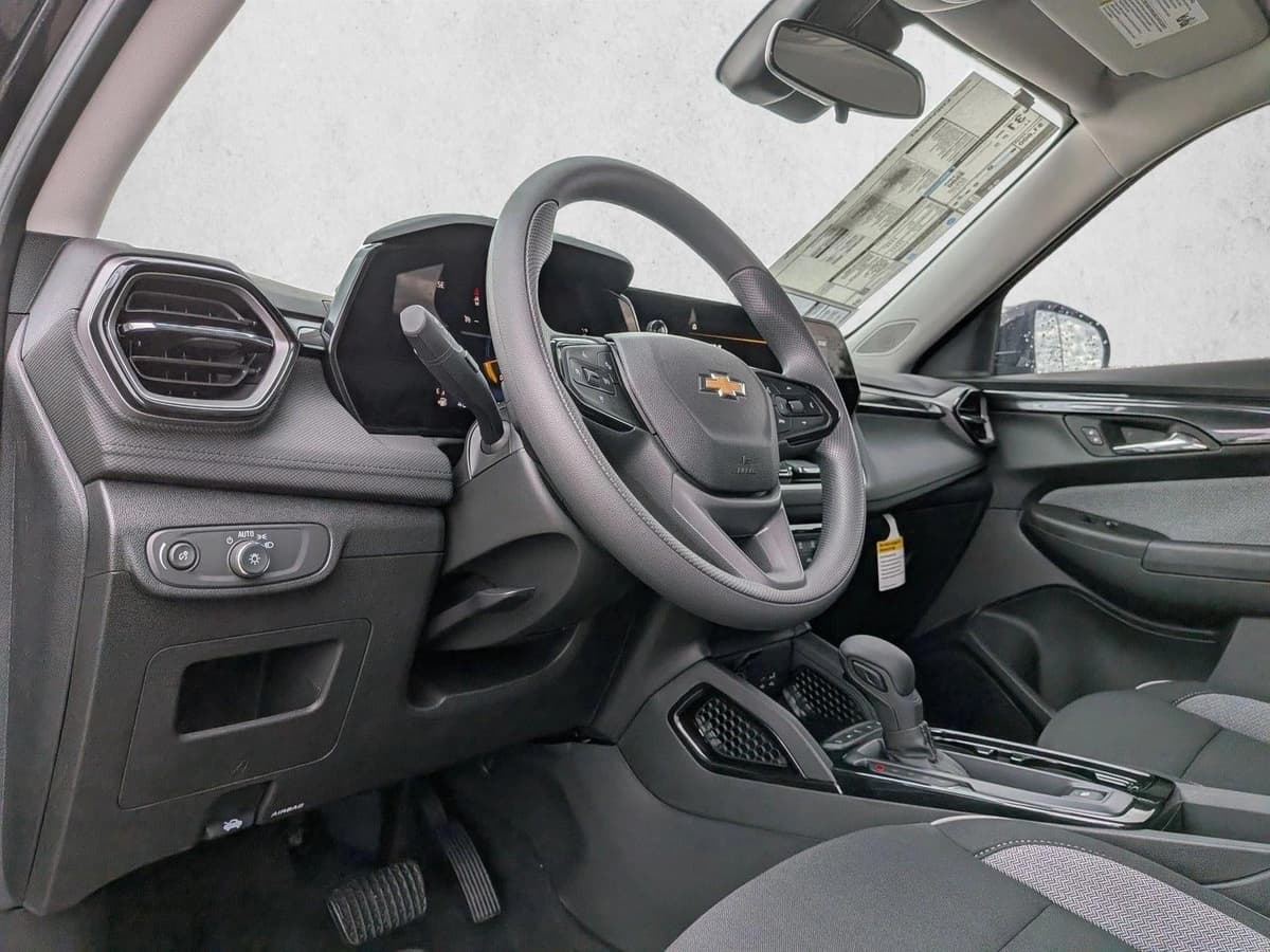 2026 Chevrolet Trailblazer - Image 9