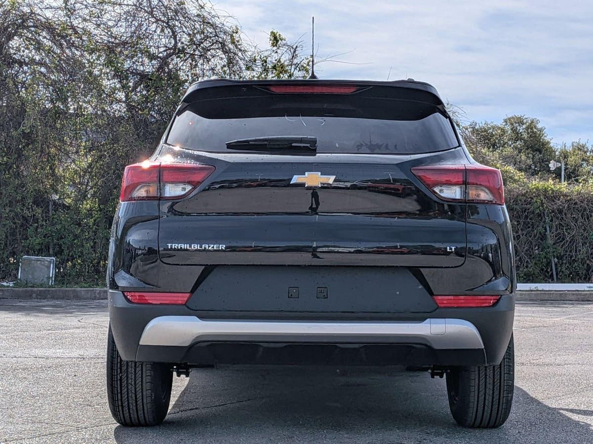 2026 Chevrolet Trailblazer - Image 3