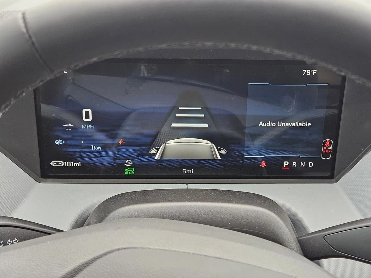 2027 Chevrolet Bolt - Image 11