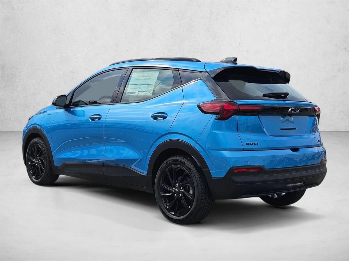 2027 Chevrolet Bolt - Image 9