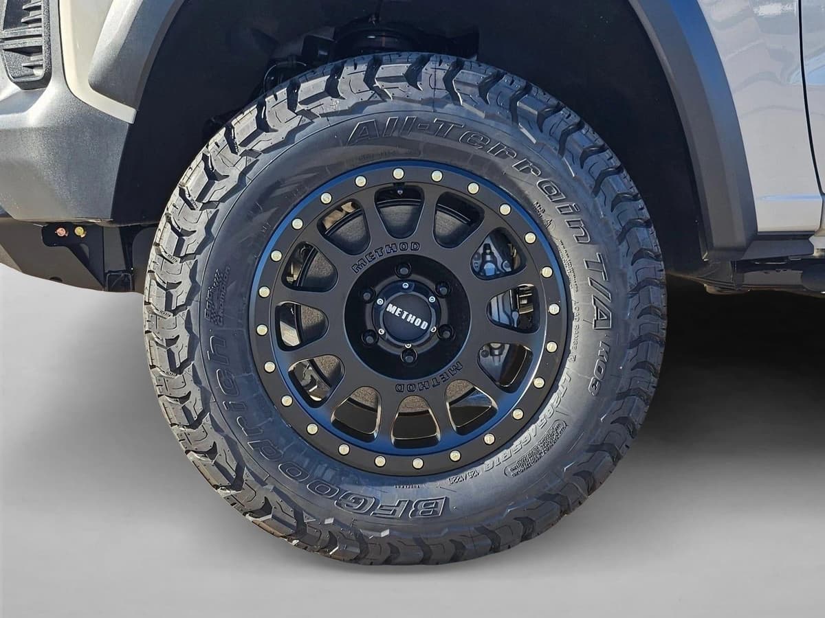 2026 Chevrolet Colorado - Image 10