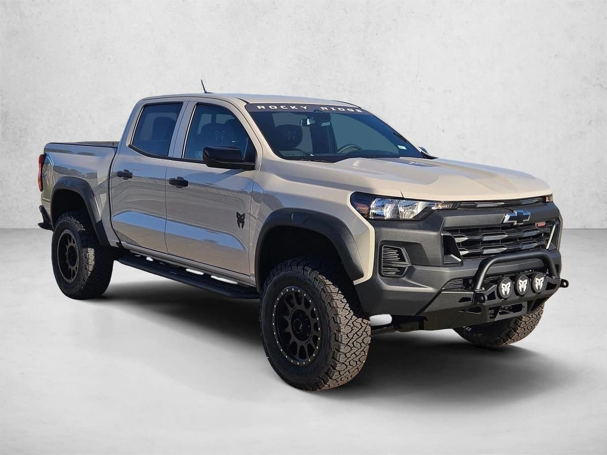 2026 Chevrolet Colorado - Image 7