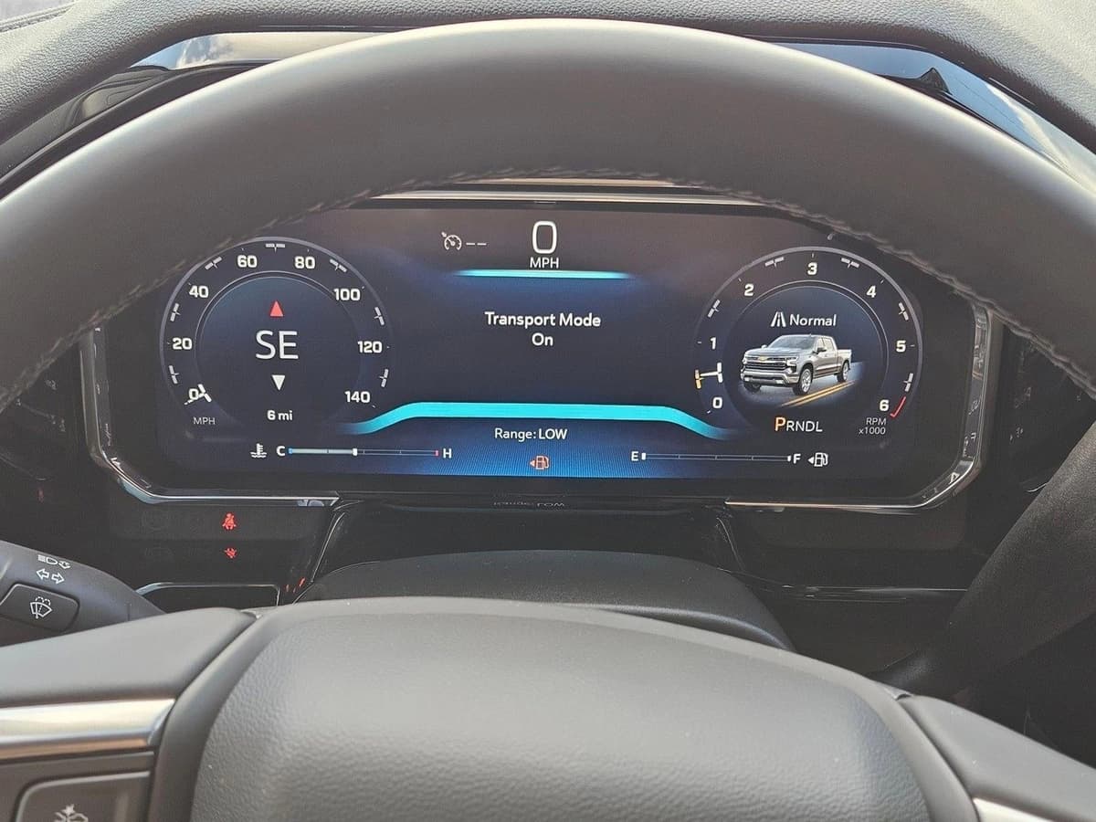 2026 Chevrolet Silverado 1500 - Image 11