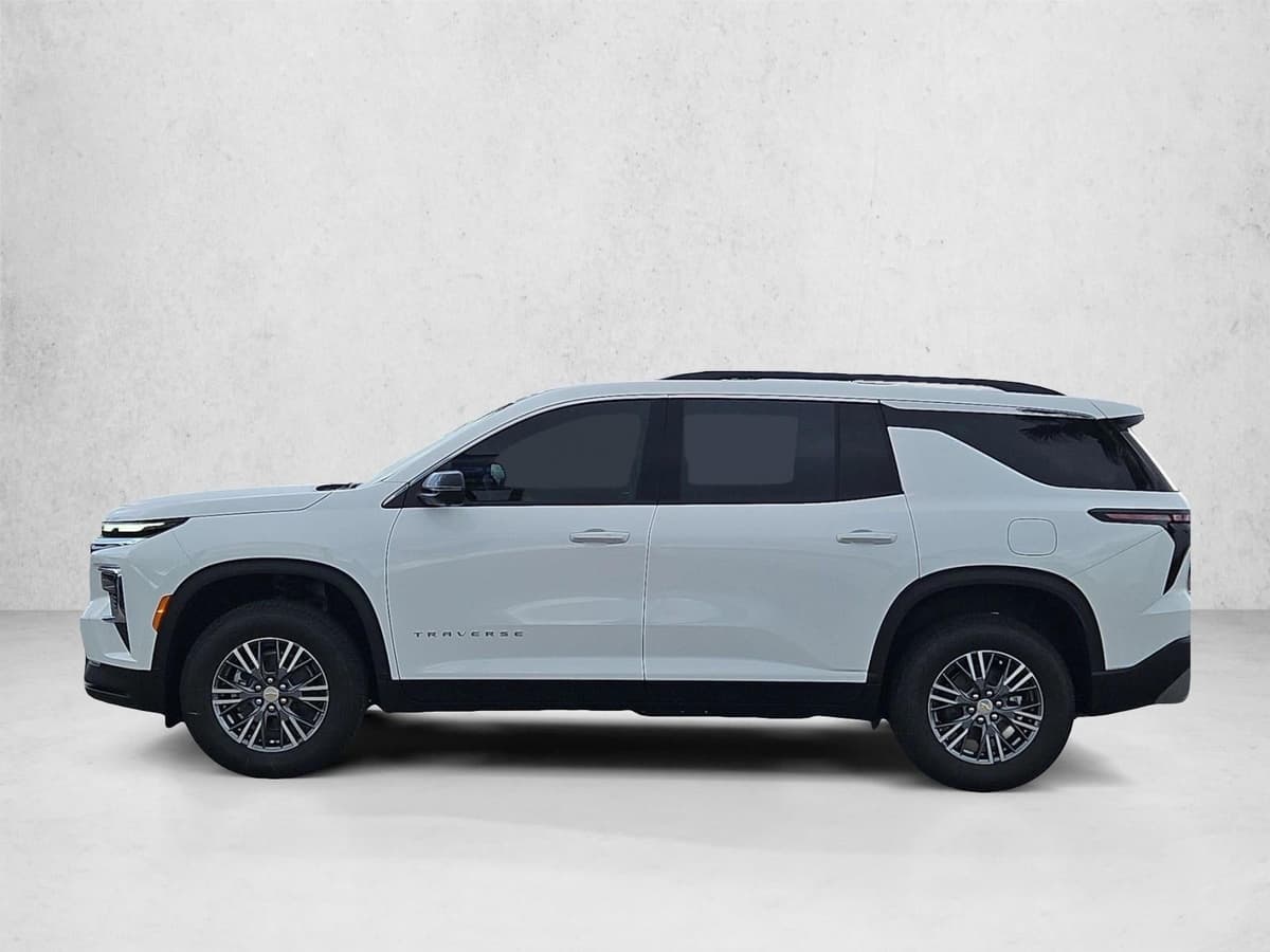 2026 Chevrolet Traverse - Image 5