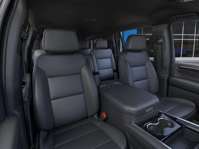 2026 Chevrolet Suburban - Image 28