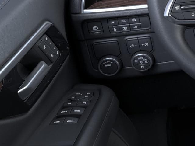 2026 Chevrolet Suburban - Image 34