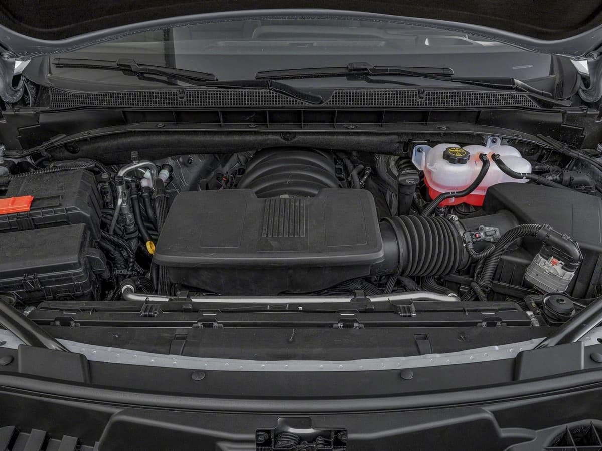 2026 Chevrolet Suburban - Image 8