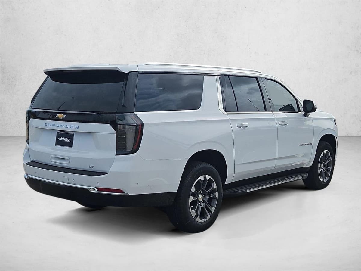 2026 Chevrolet Suburban - Image 2
