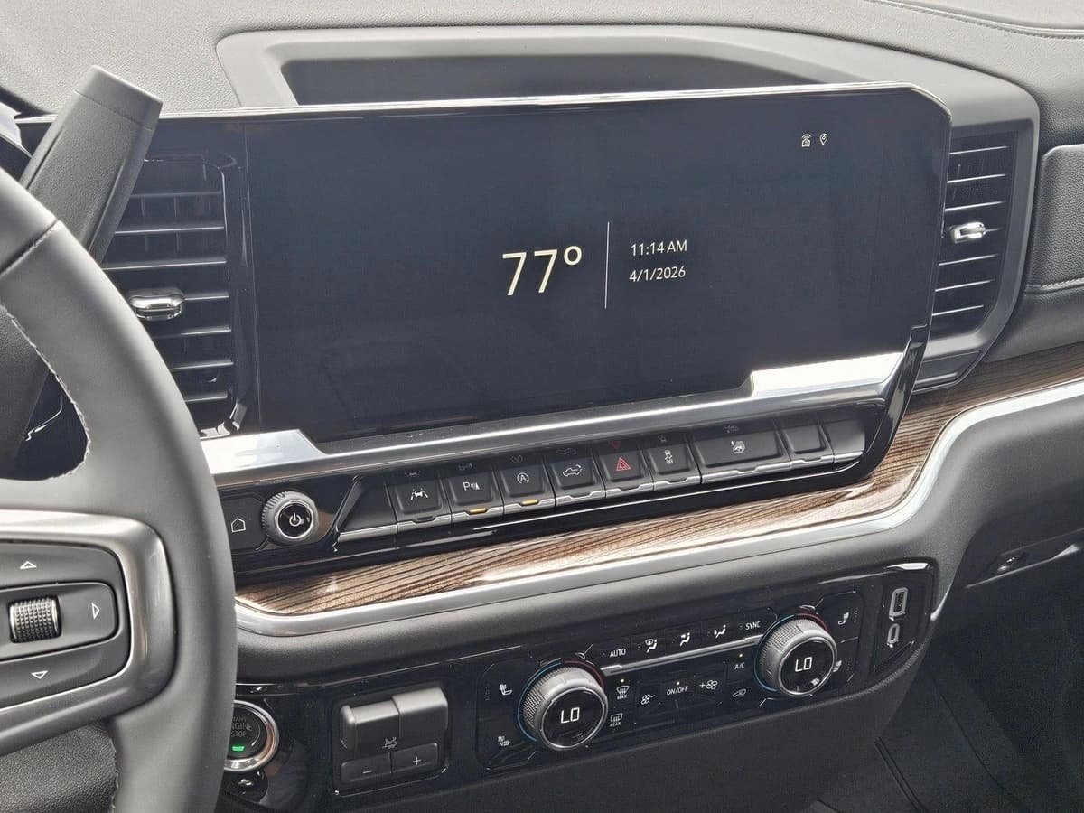 2026 Chevrolet Silverado 1500 - Image 12