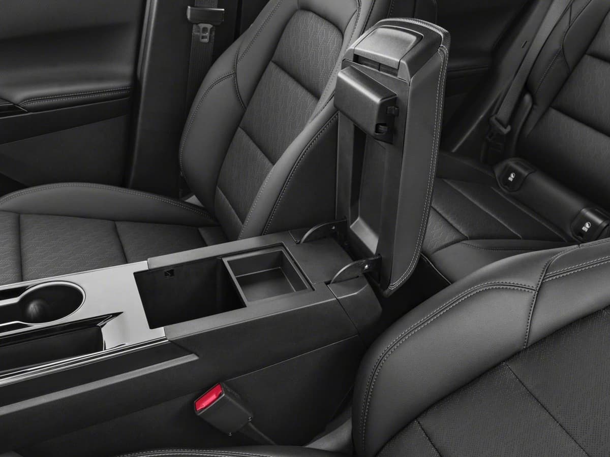 2026 Chevrolet Equinox - Image 10