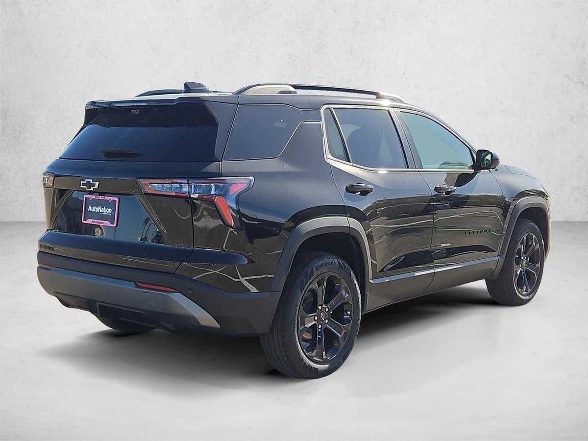 2026 Chevrolet Equinox - Image 2