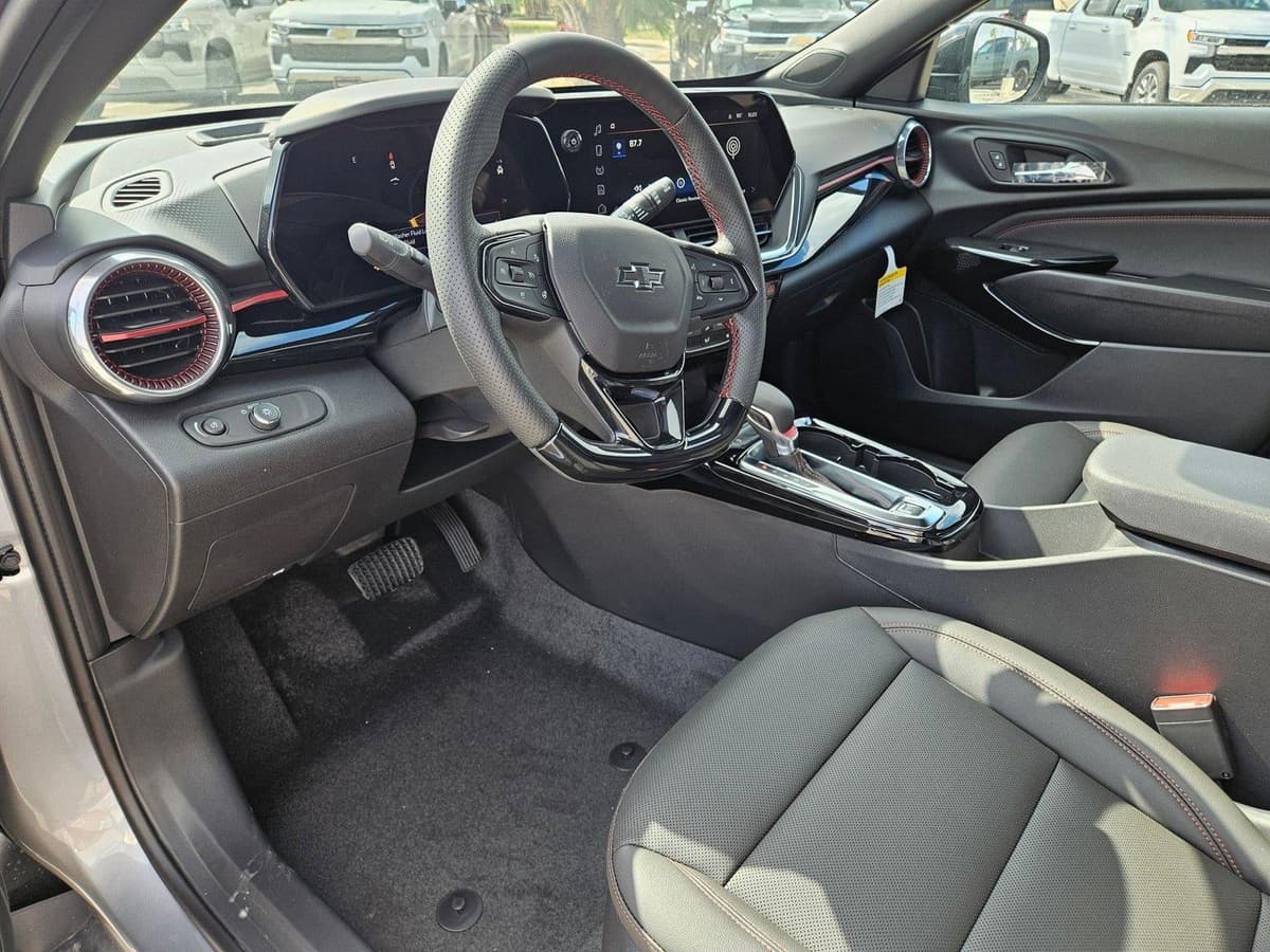 2026 Chevrolet Trax - Image 3