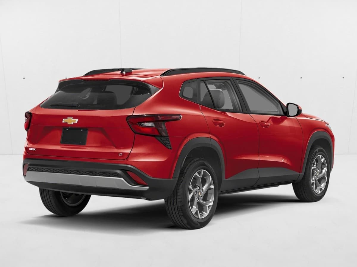 2026 Chevrolet Trax - Image 2