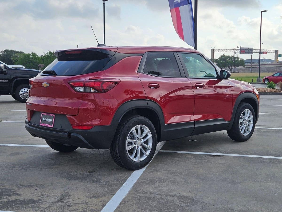 2026 Chevrolet Trailblazer - Image 2