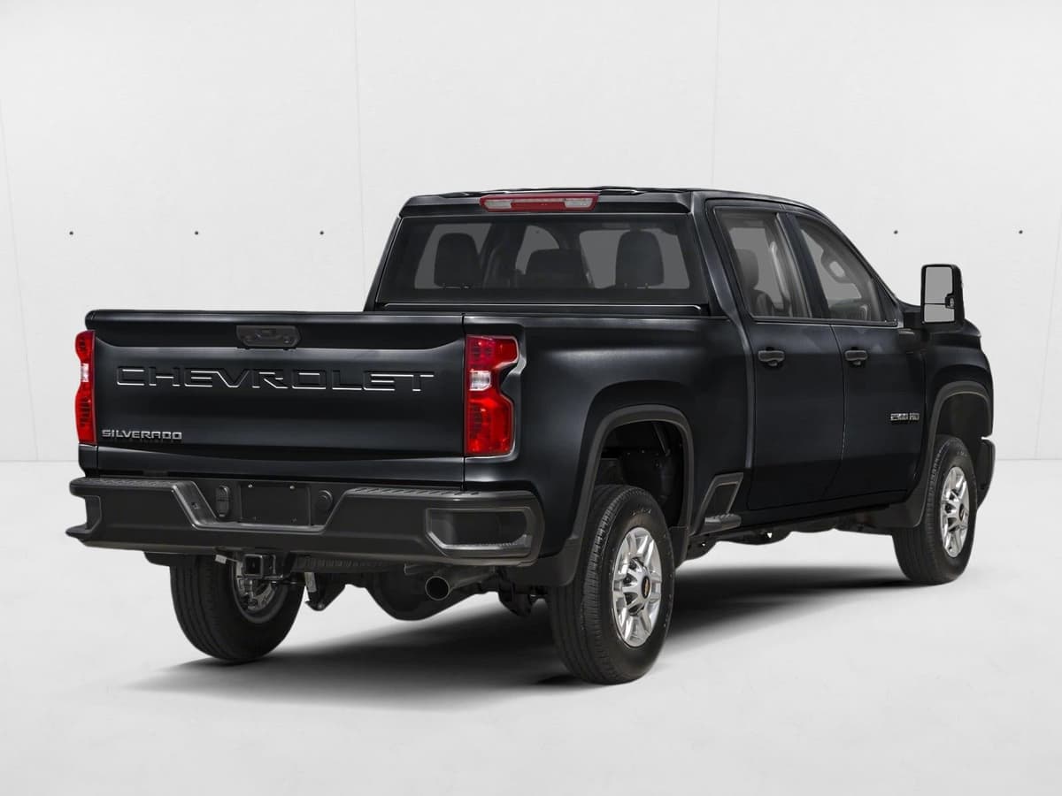 2026 Chevrolet Silverado 2500 HD - Image 2