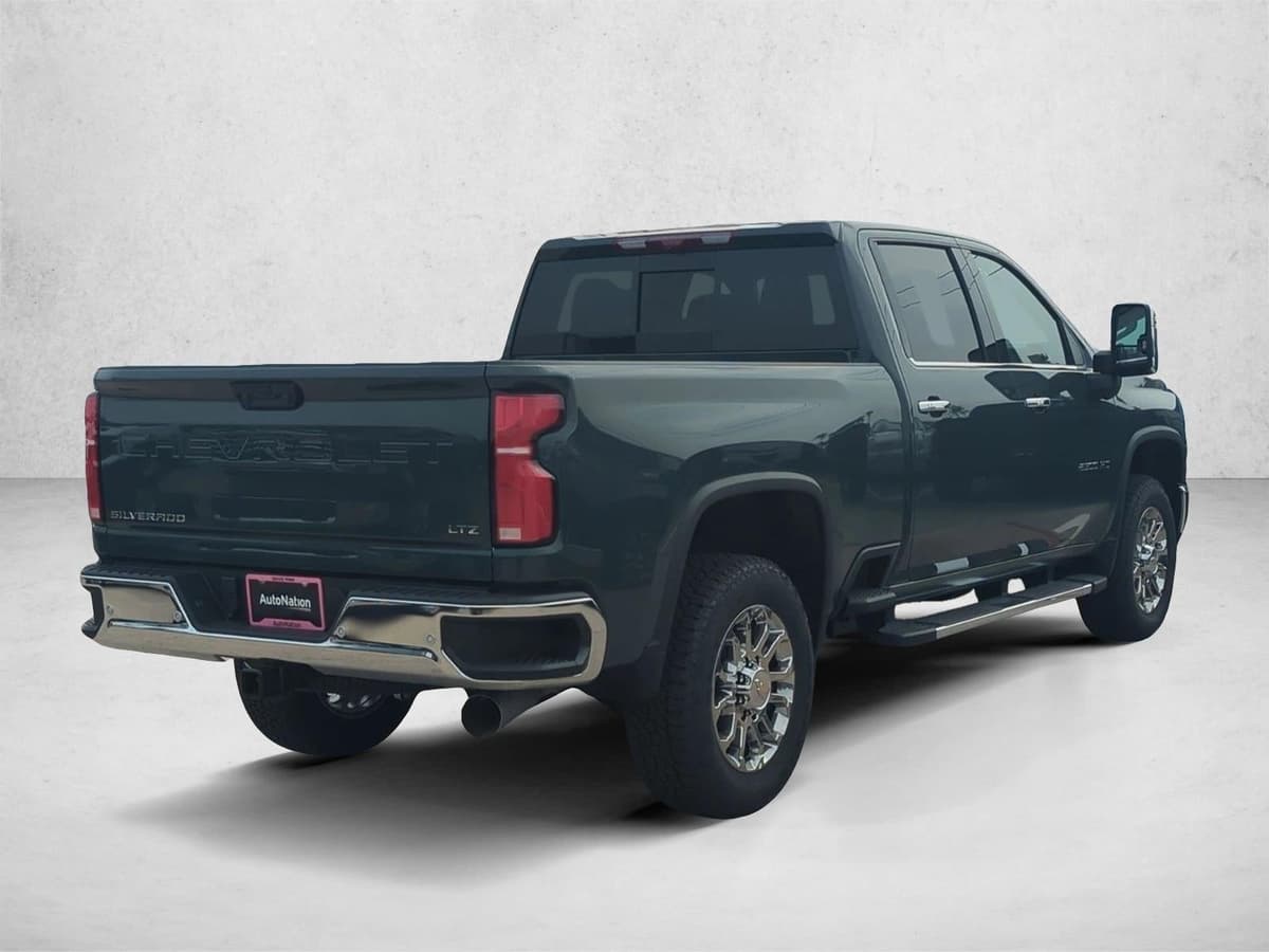 2026 Chevrolet Silverado 2500 HD - Image 2