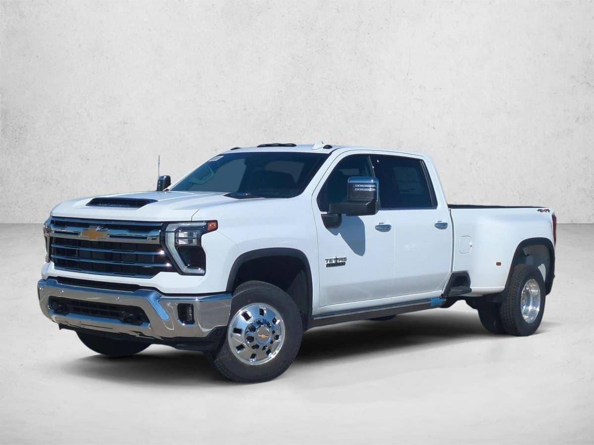 2026 Chevrolet Silverado 3500 HD - Image 1
