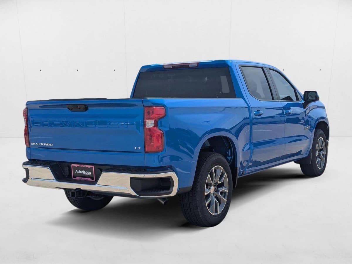 2025 Chevrolet Silverado 1500 - Image 2