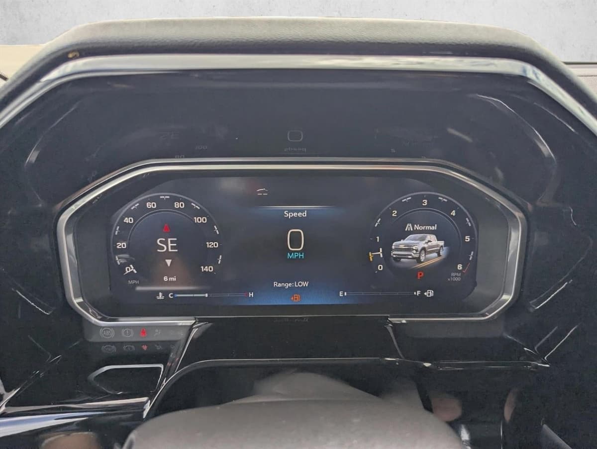 2026 Chevrolet Silverado 1500 - Image 11