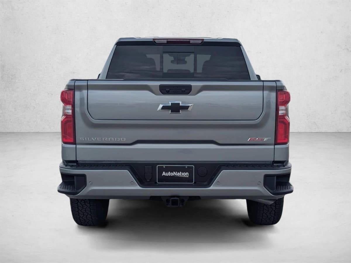 2026 Chevrolet Silverado 1500 - Image 8