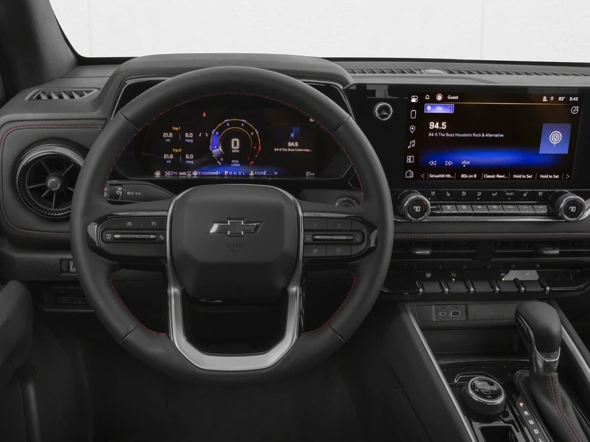 2026 Chevrolet Colorado - Image 4