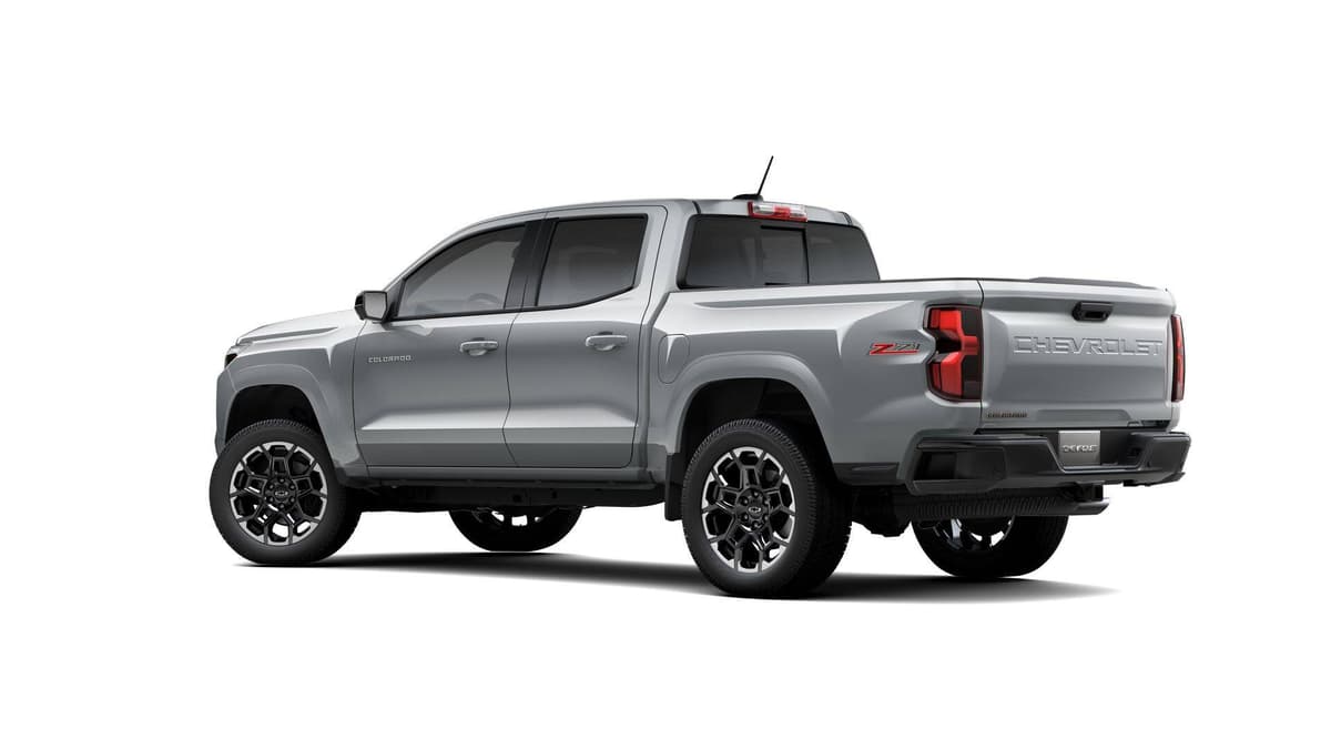 2026 Chevrolet Colorado - Image 38