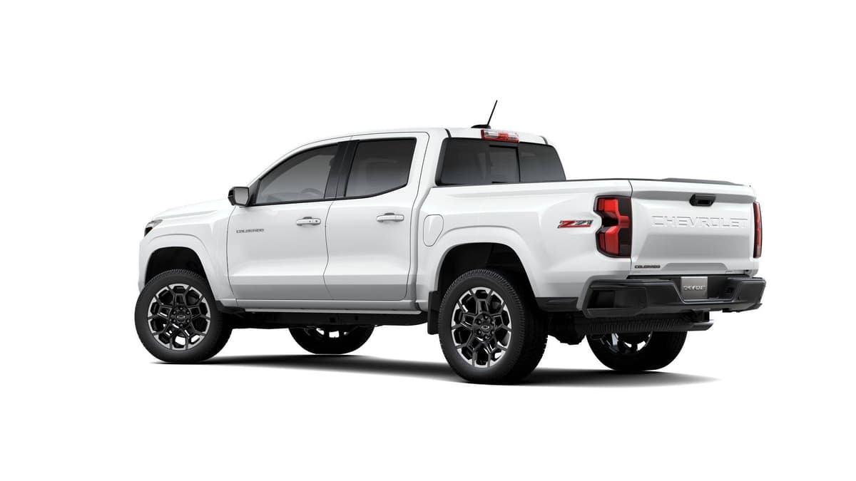2026 Chevrolet Colorado - Image 38