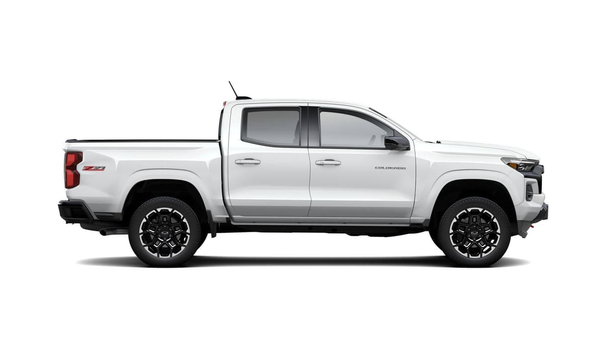 2026 Chevrolet Colorado - Image 40