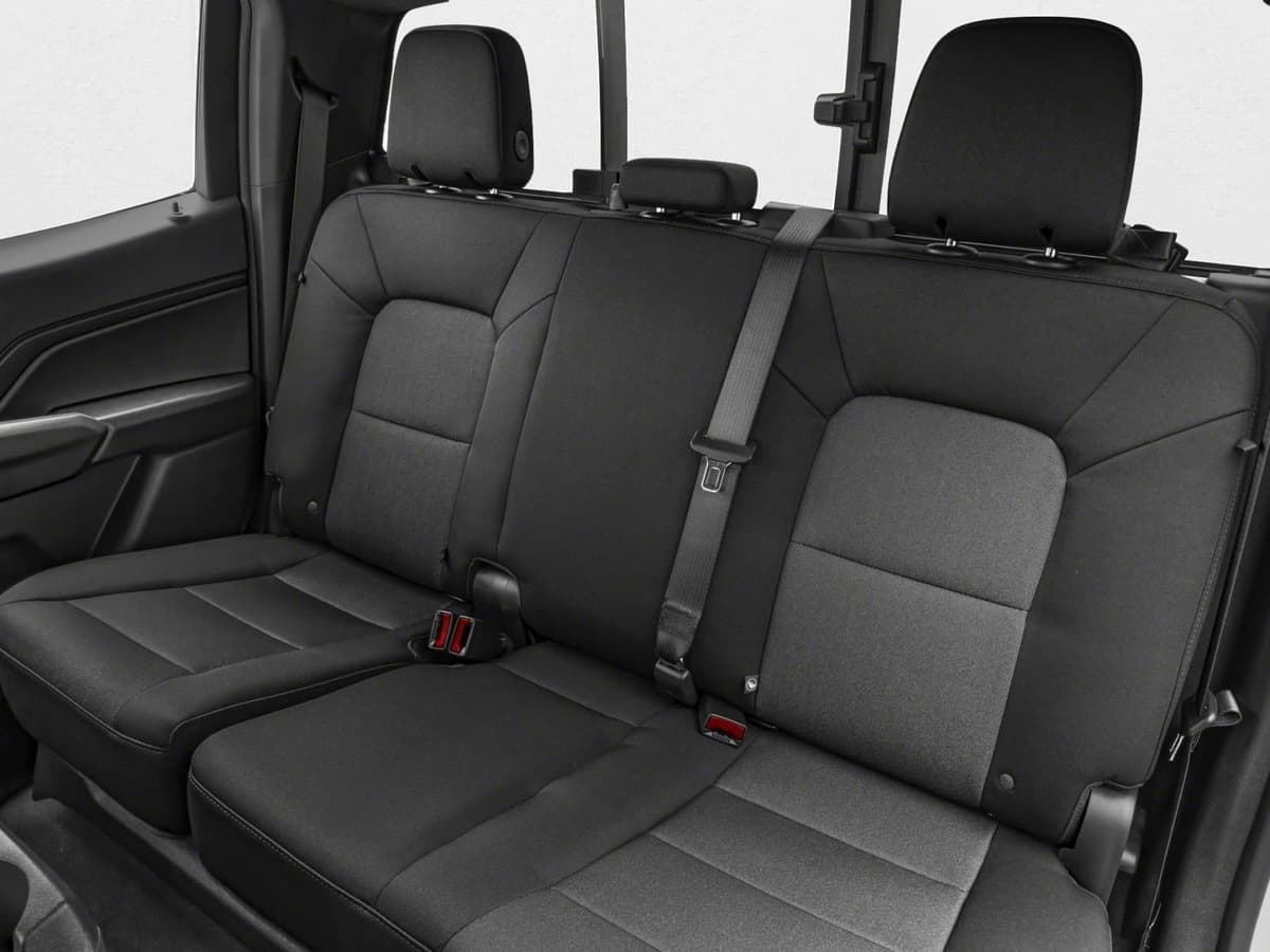 2026 Chevrolet Colorado - Image 9