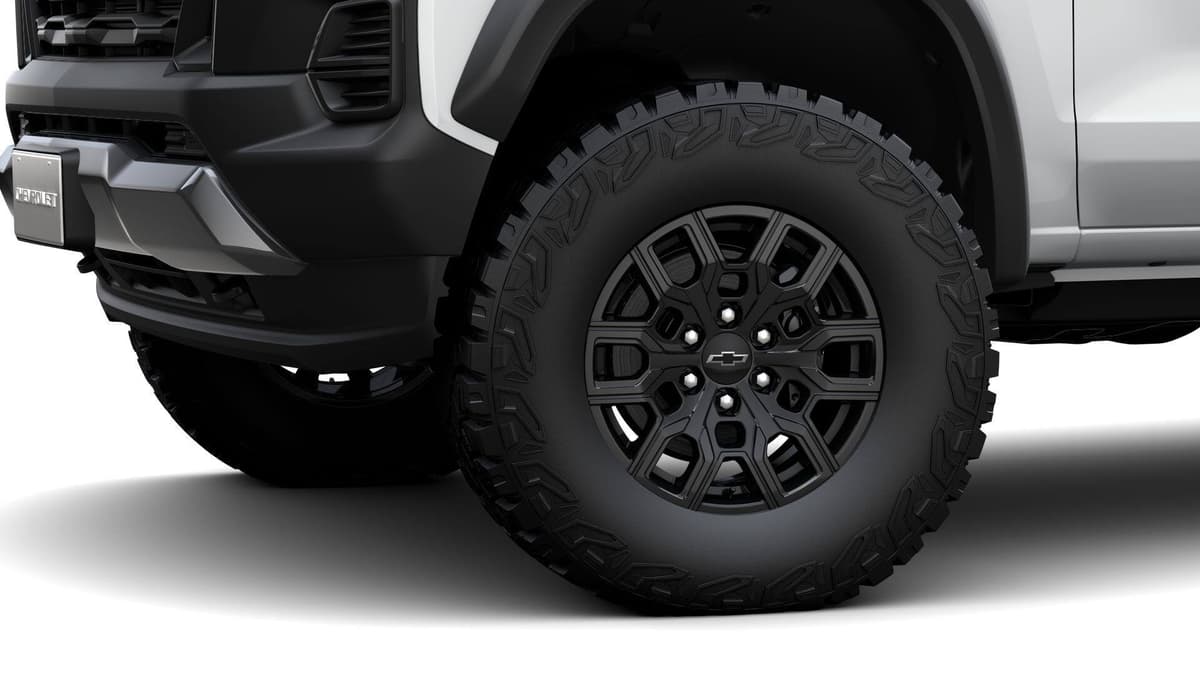 2026 Chevrolet Colorado - Image 38