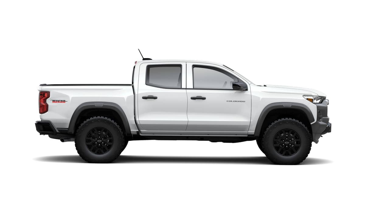 2026 Chevrolet Colorado - Image 39