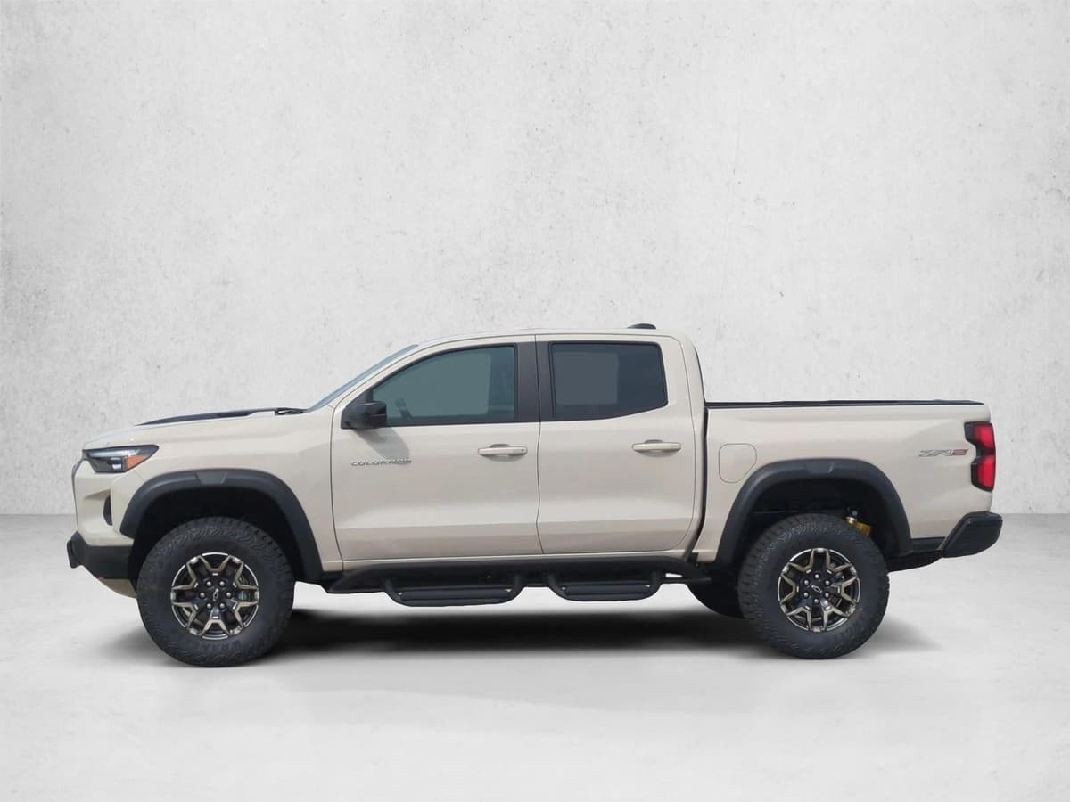 2026 Chevrolet Colorado - Image 5